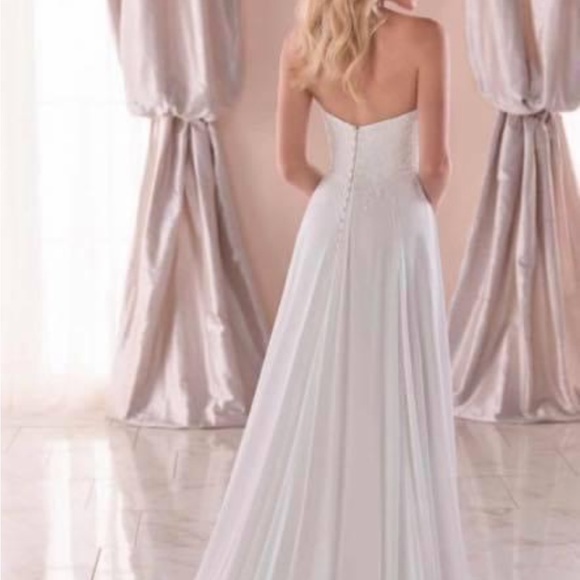 Essense of Australia Stella York 6786 wedding gown ivory - Picture 7 of 9